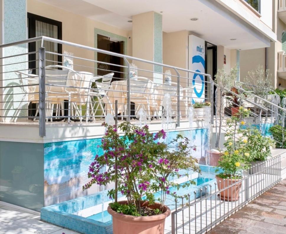 Hotel Miro Cattolica Exterior photo